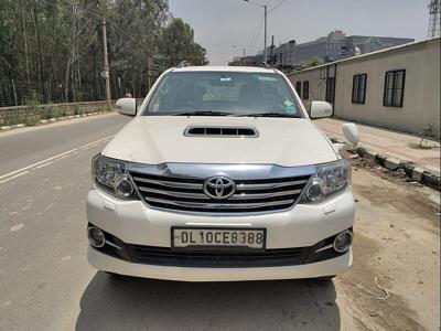 Used 2015 Toyota Fortuner [2012-2016] 4x2 AT for sale at Rs. 15,90,000 in Delhi