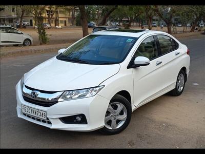 Used 2017 Honda City [2014-2017] VX (O) MT for sale at Rs. 7,65,000 in Ahmedab