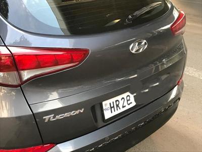 Used 2017 Hyundai Tucson [2016-2020] 2WD MT Petrol for sale at Rs. 11,55,000 in Delhi
