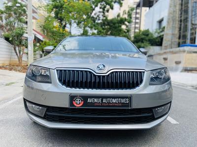 Used 2017 Skoda Octavia [2017-2021] 2.0 TDI CR Style Plus AT [2017] for sale at Rs. 17,24,999 in Bangalo