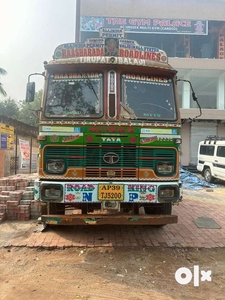 Tata Truck on Sale