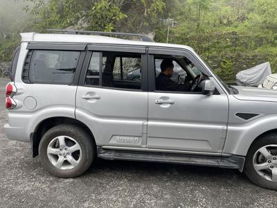 Mahindra Scorpio 2021 S11