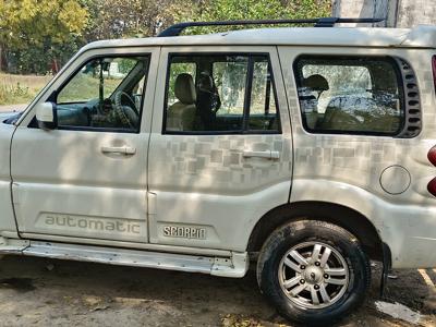 Used 2014 Mahindra Scorpio [2009-2014] VLX 2WD ABS AT BS-III for sale at Rs. 3,50,000 in Aligarh