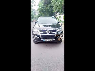 Used 2017 Toyota Fortuner [2016-2021] 2.8 4x2 MT [2016-2020] for sale at Rs. 23,40,000 in Lucknow