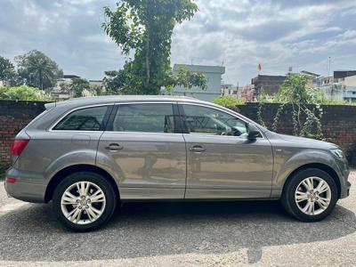 Used 2014 Audi Q7 [2010 - 2015] 45 TDI Technology Pack + Sunroof for sale at Rs. 14,25,000 in Dehradun