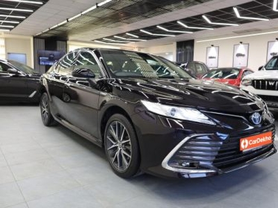 2022 Toyota Camry Hybrid 2.5