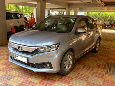 Used 2018 Honda Amaze [2018-2021] 1.5 VX MT Diesel [2018-2020] for sale at Rs. 6,95,000 in Warangal