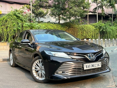 Used 2019 Toyota Camry [2015-2019] Hybrid [2015-2017] for sale at Rs. 34,50,000 in Mumbai
