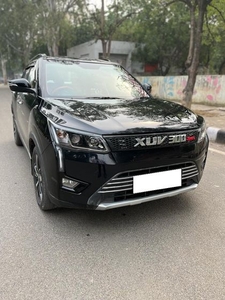 2020 Mahindra XUV300 W8 Opt