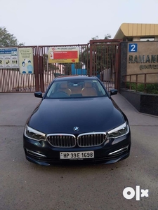 BMW 5 Series 2.0 520D Luxury Line, 2018, Diesel