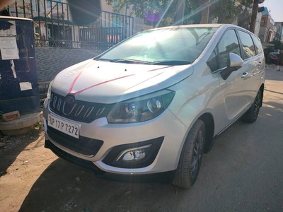 Used 2018 Mahindra Marazzo [2018-2020] M8 7 STR for sale at Rs. 8,81,000 in Noi