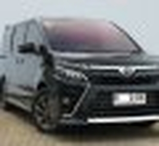 2018 Toyota Voxy 2.0 A/T Hitam -