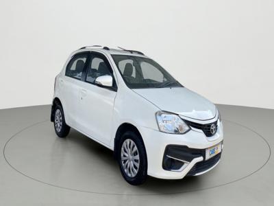 Toyota Etios Liva V