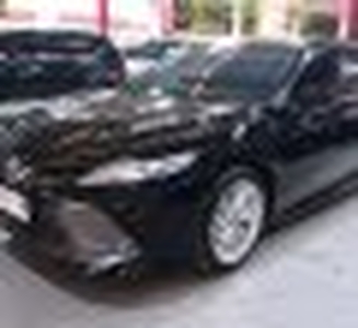 2020 Toyota Camry 2.5 Hybrid Hitam -