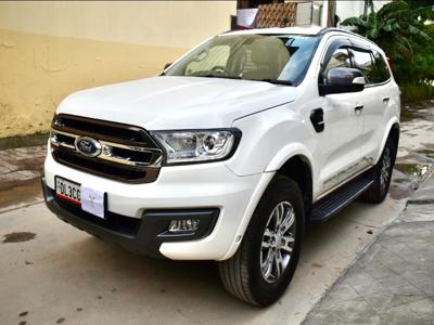 2016 Ford Endeavour 2.2L 4X2 AT Trend