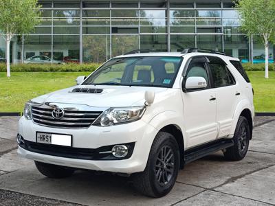 2016 Toyota Fortuner 2.8 4X4 AT BS IV