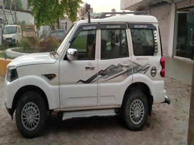 2017 Mahindra Scorpio S2 2WD