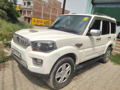 2017 Mahindra Scorpio S4 PLUS 1.99 Litre