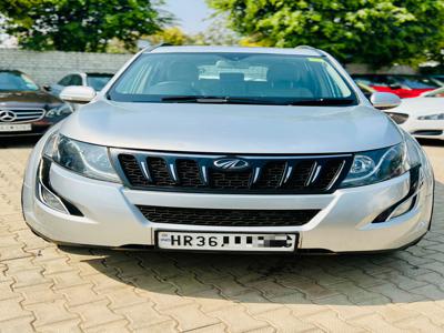 2017 Mahindra XUV500 W10 FWD AT