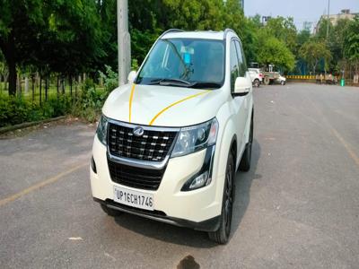 2019 Mahindra XUV500 W11 AT