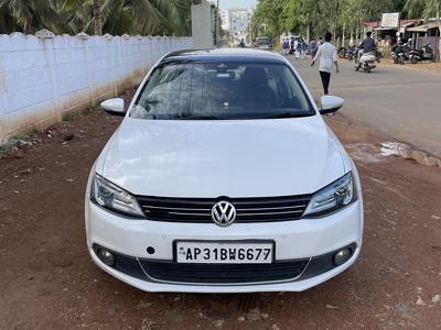 Used 2012 Volkswagen Jetta [2011-2013] Highline TDI for sale at Rs. 6,50,000 in Visakhapatnam