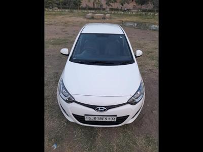 Used 2014 Hyundai Elite i20 [2014-2015] Magna 1.4 CRDI for sale at Rs. 4,00,000 in Gandhinag