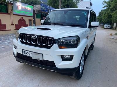 Used 2017 Mahindra Scorpio [2014-2017] S10 4WD 1.99 [2016-2017] for sale at Rs. 11,20,000 in Gurgaon