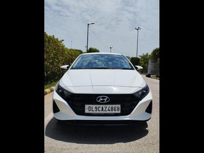 Used 2022 Hyundai i20 Asta (O) 1.2 MT [2020-2023] for sale at Rs. 10,00,000 in Delhi