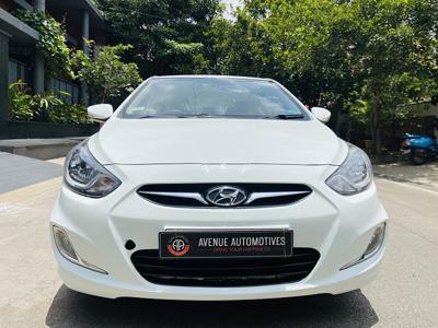 Hyundai Verna Fluidic 1.6 CRDi SX