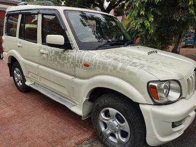 Used 2013 Mahindra Scorpio [2009-2014] SLE BS-IV for sale at Rs. 4,50,000 in Allahab