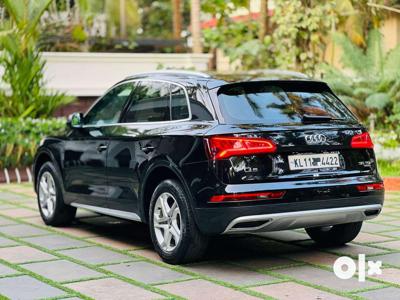 Audi Q5 35 TDI Premium with sunroof, 2018, Diesel