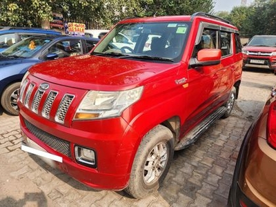 2016 Mahindra TUV 300 mHAWK100 T8