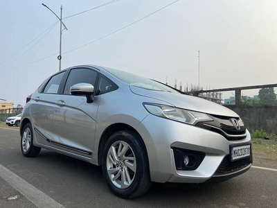 Used 2015 Honda Jazz [2015-2018] V Petrol for sale at Rs. 4,90,000 in Nagpu