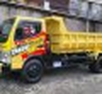 2022 Mitsubishi Canter FE 74HD N Kuning -