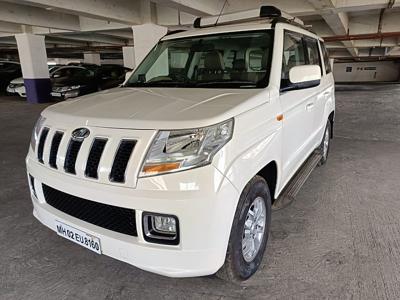 Mahindra TUV300 T8 AMT mHAWK100