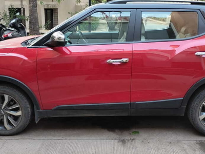 Mahindra XUV300 W8 (O) 1.5 Diesel AMT [2020]