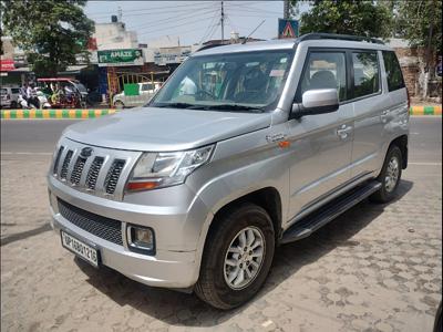 Mahindra TUV300 T8 AMT mHAWK100