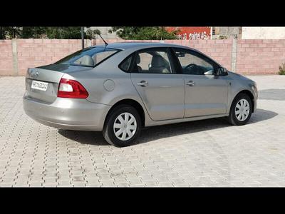 Used 2013 Skoda Rapid [2011-2014] Elegance 1.6 MPI MT for sale at Rs. 3,25,000 in Mohali