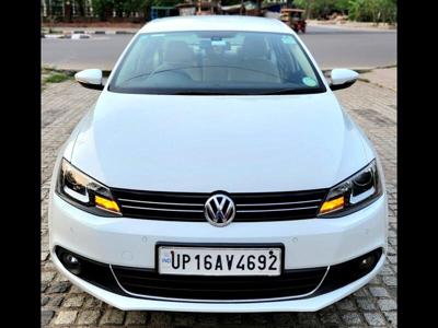 Used 2014 Volkswagen Jetta [2013-2015] Highline TDI AT for sale at Rs. 6,00,000 in Delhi