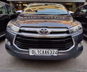 Toyota Innova Crysta 2.8 ZX AT BSIV