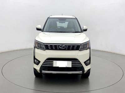 Mahindra XUV300 W8 Option BSVI