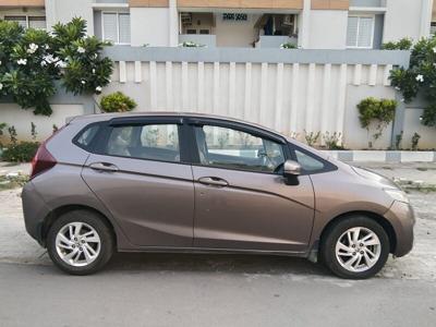 Used 2015 Honda Jazz [2015-2018] V Diesel for sale at Rs. 5,65,000 in Chennai