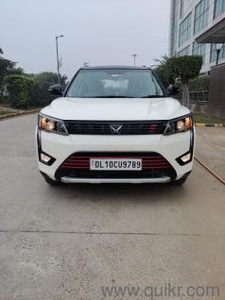 Mahindra XUV 300 - 2023