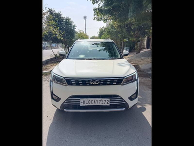 Mahindra XUV300 W8 (O) 1.5 Diesel [2020]