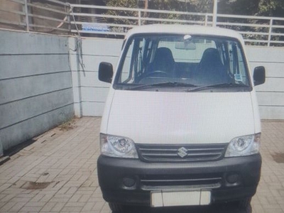 Used Maruti Suzuki Eeco 2018 74987 kms in Ahmedabad