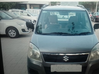 Used Maruti Suzuki Wagon R 2014 64614 kms in Ahmedabad