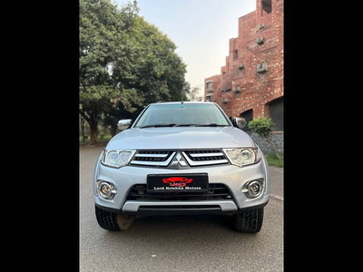 Mitsubishi Pajero Sport 2.5 AT