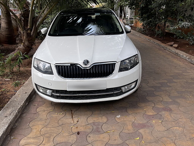 Skoda Octavia 2.0 TDI CR Ambition