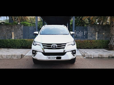 Toyota Fortuner 2.8 4x2 AT [2016-2020]