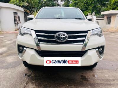 Toyota Fortuner 2.8 4x2 MT [2016-2020]